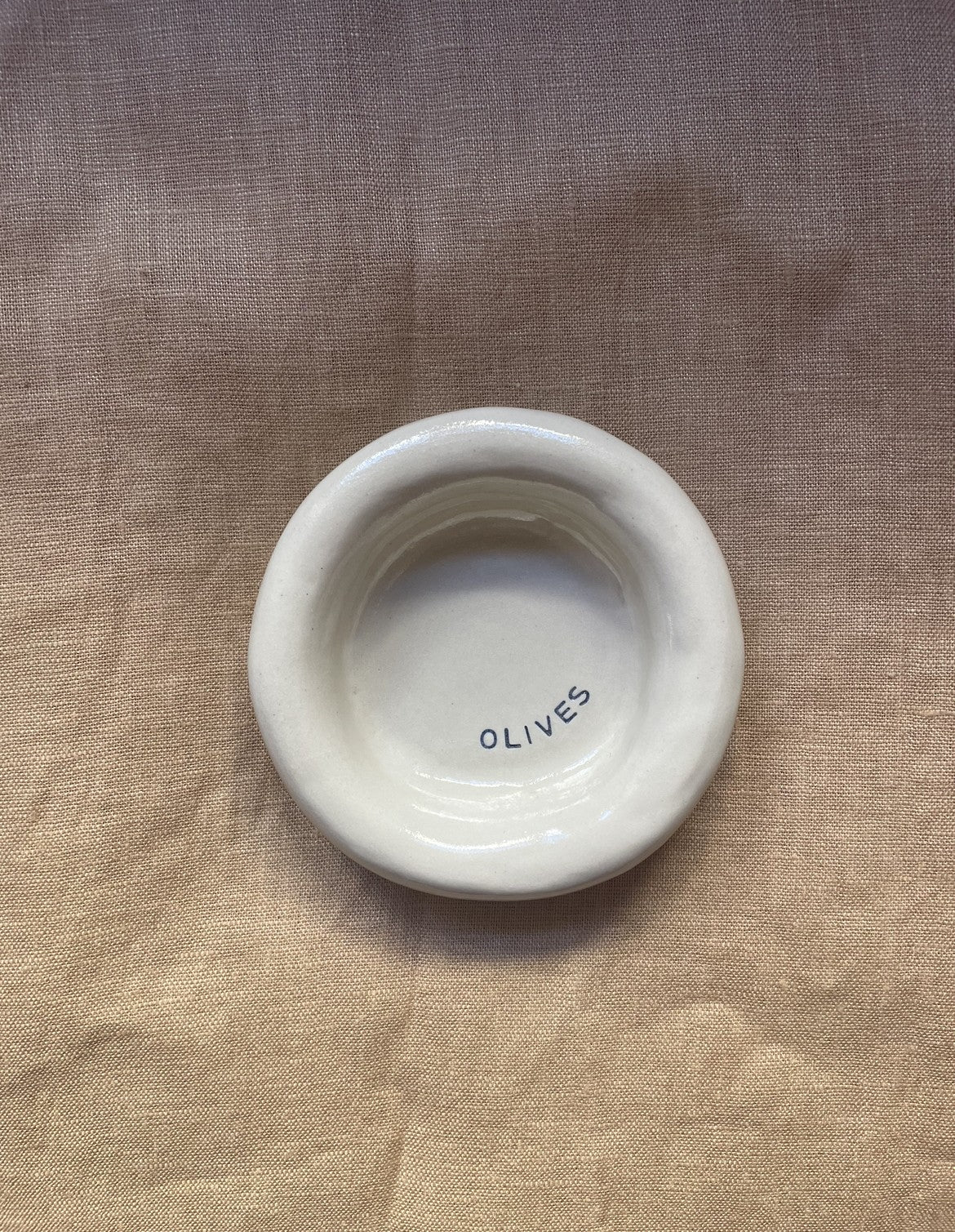 'olives' circular dish